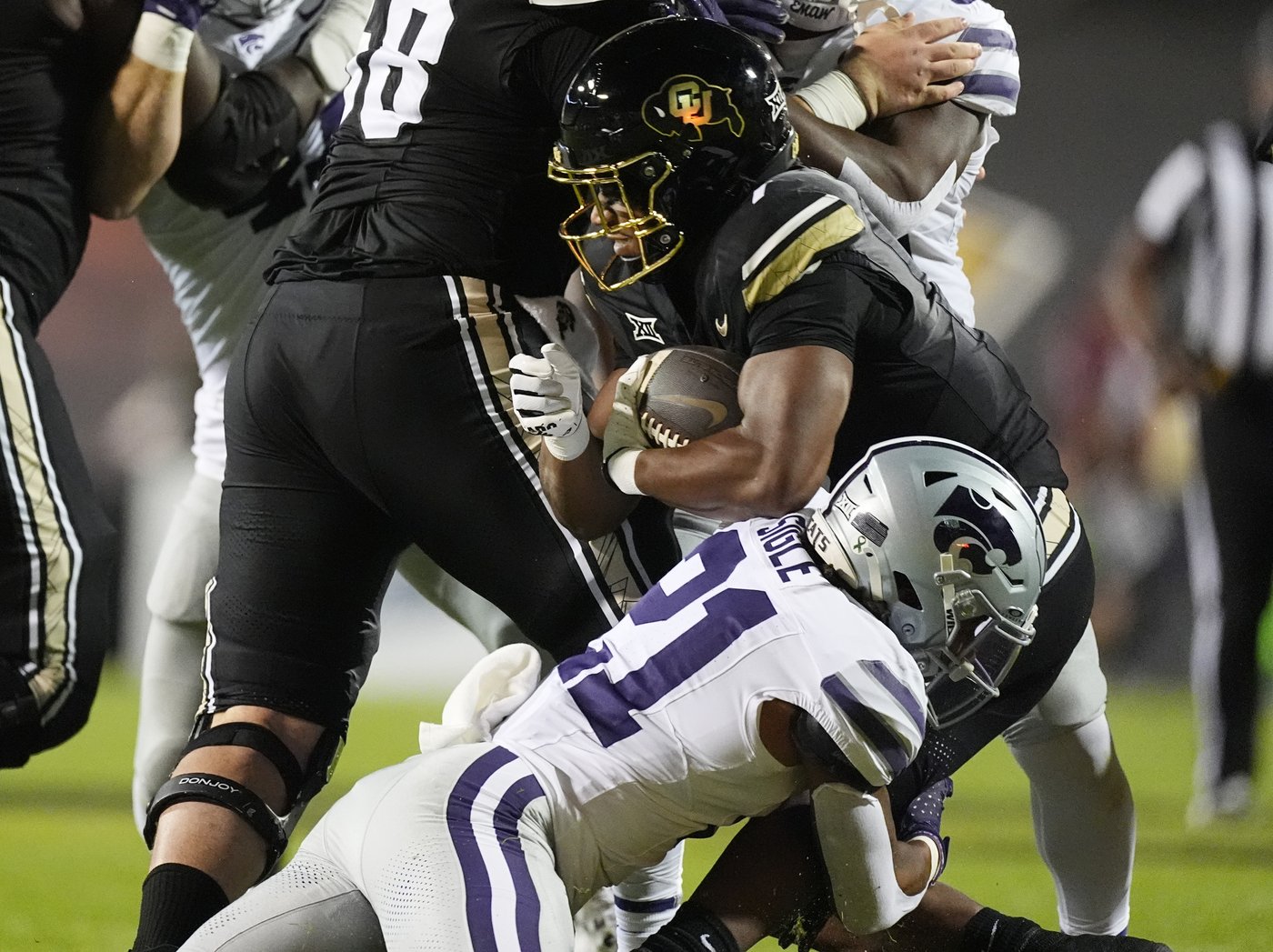 Big 12 defenders lead FBS in interceptions with some hitting paydirt | iNFOnews.ca