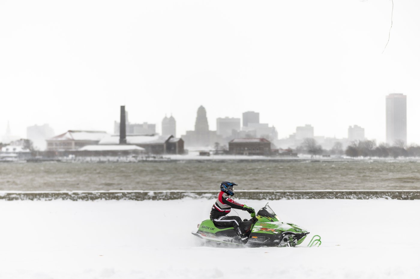 Human smuggling attempt thwarted in Fort Erie, Ont., near U.S. border: authorities | iNFOnews.ca Human smuggling attempt thwarted in Fort Erie, Ont., near U.S. border: authorities | iNFOnews.ca