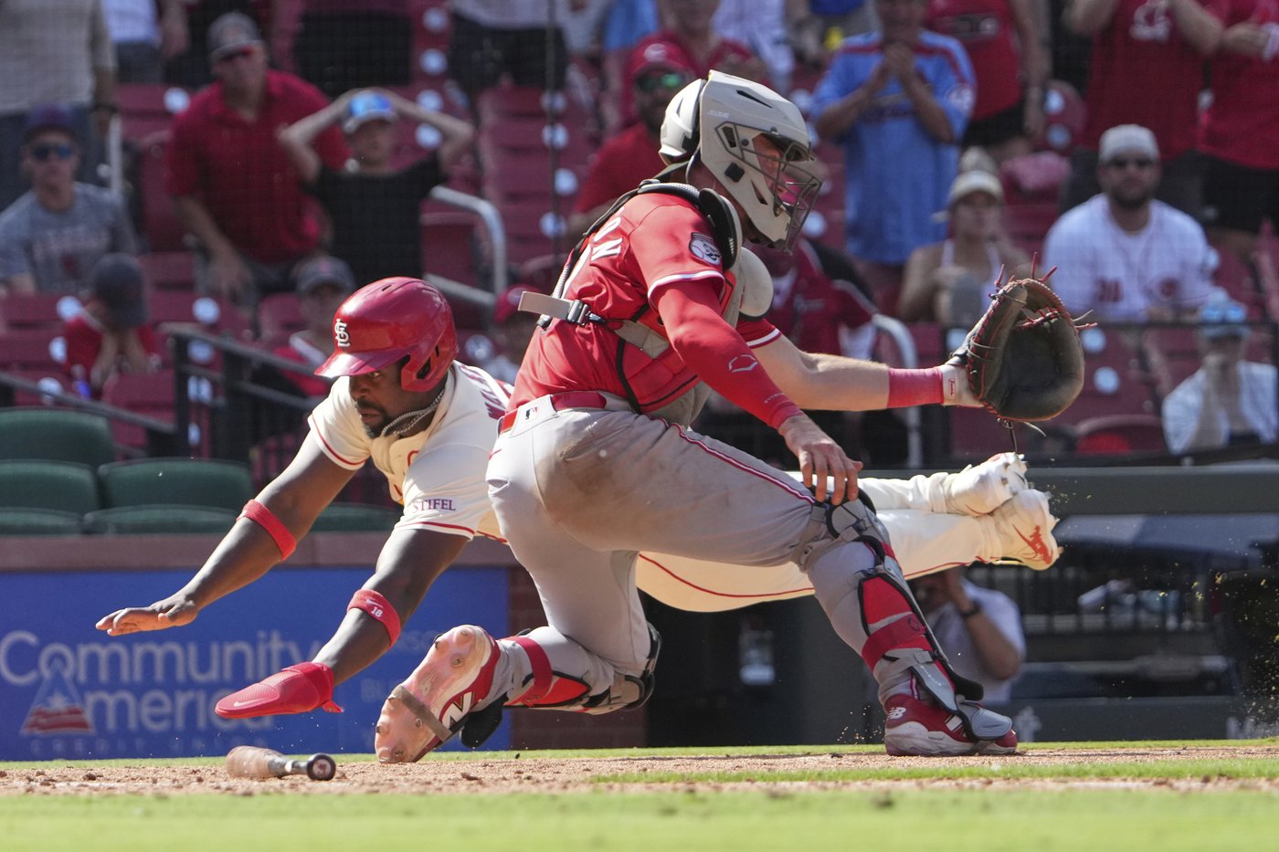 Yohel Pozo has RBI single in the 11th to give the Cardinals a 6-5 victory over the Reds | iNFOnews.ca