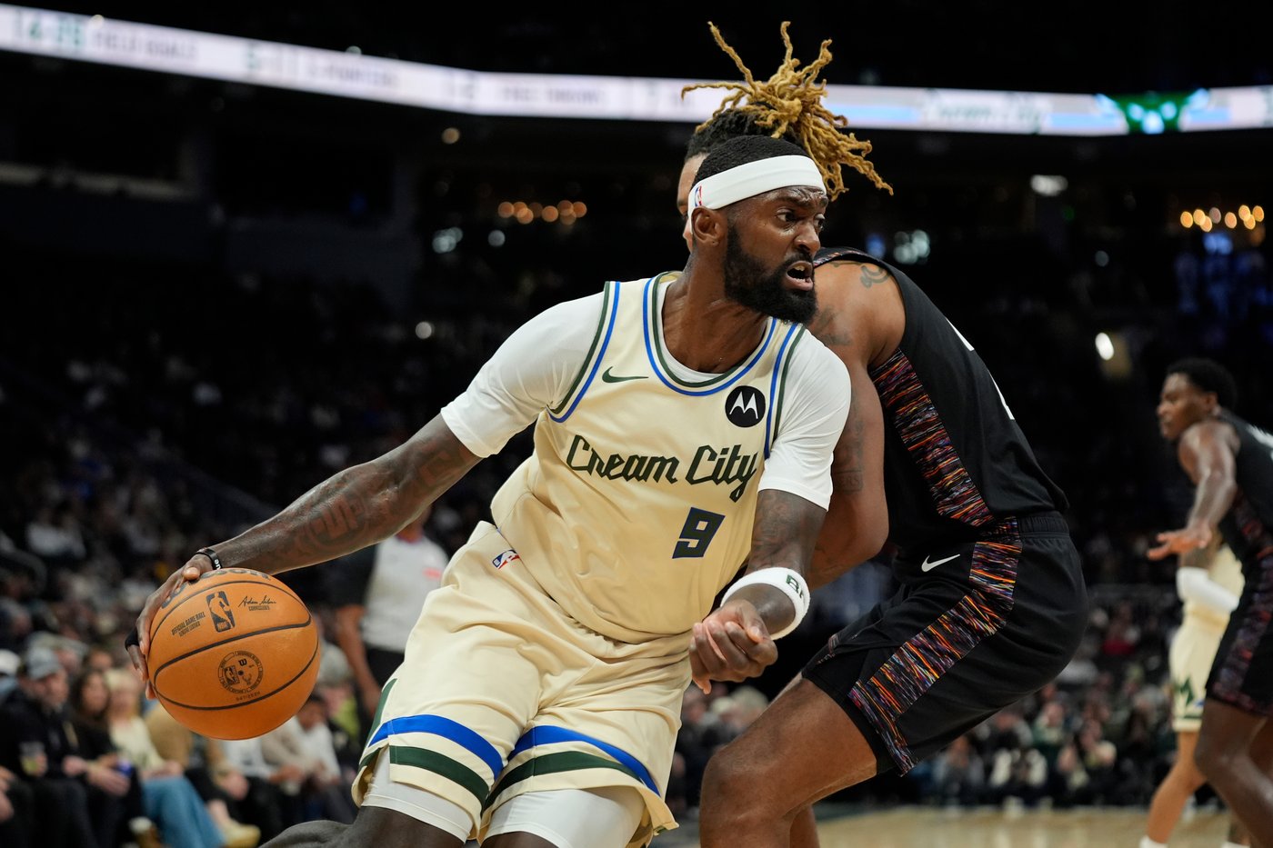 Antetokounmpo scores 29, surpasses 21,000 career points in Bucks' 116-99 win over Nets | iNFOnews.ca Antetokounmpo scores 29, surpasses 21,000 career points in Bucks' 116-99 win over Nets | iNFOnews.ca
