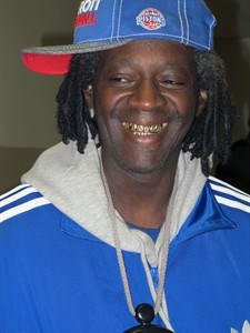 Flavor Flav's NY speeding case postponed; Las Vegas felony assault trial pending | iNFOnews.ca