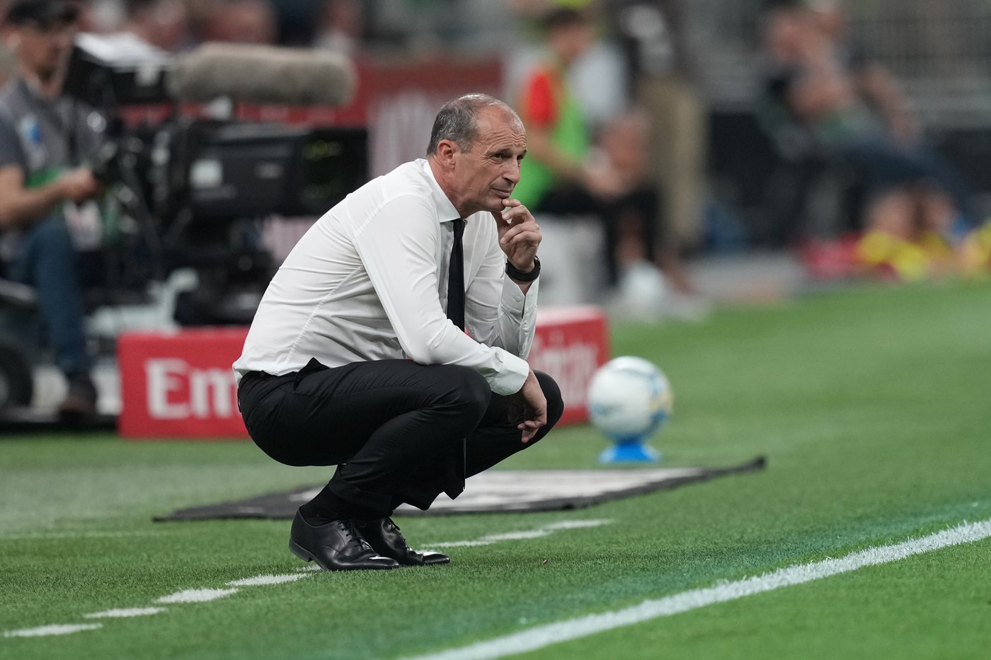 Napoli hires former Milan coach Massimiliano Allegri on 3-year deal | iNFOnews.ca