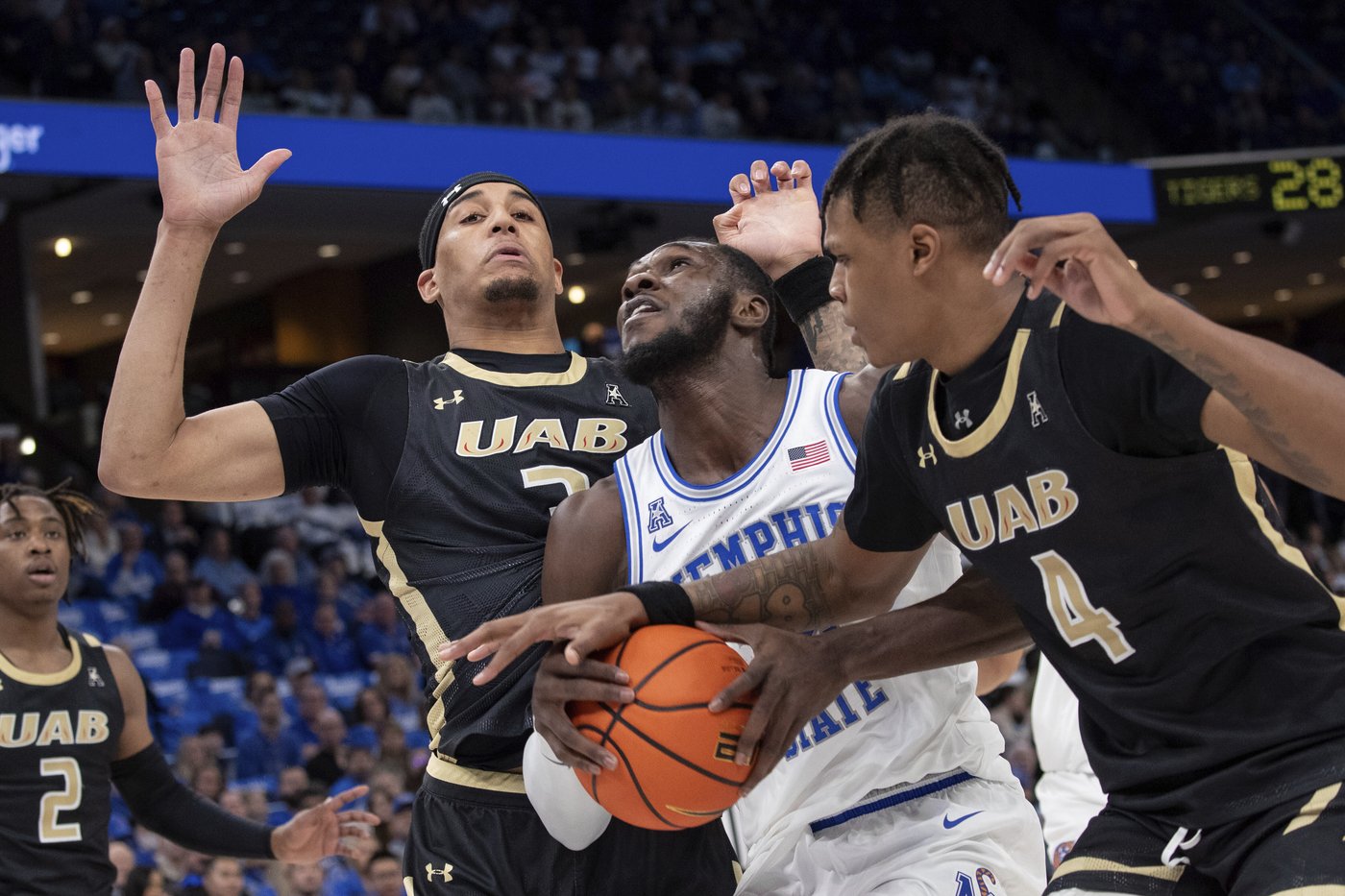 Haggerty and Dainja lead No. 24 Memphis to a 100-77 victory over UAB | iNFOnews.ca
