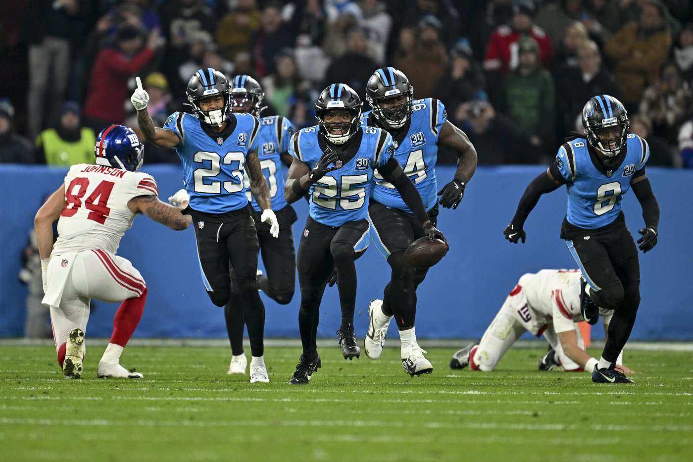 Pineiro's 36-yard field goal in OT lifts Panthers to 20-17 win over Giants in Germany | iNFOnews.ca Pineiro's 36-yard field goal in OT lifts Panthers to 20-17 win over Giants in Germany | iNFOnews.ca