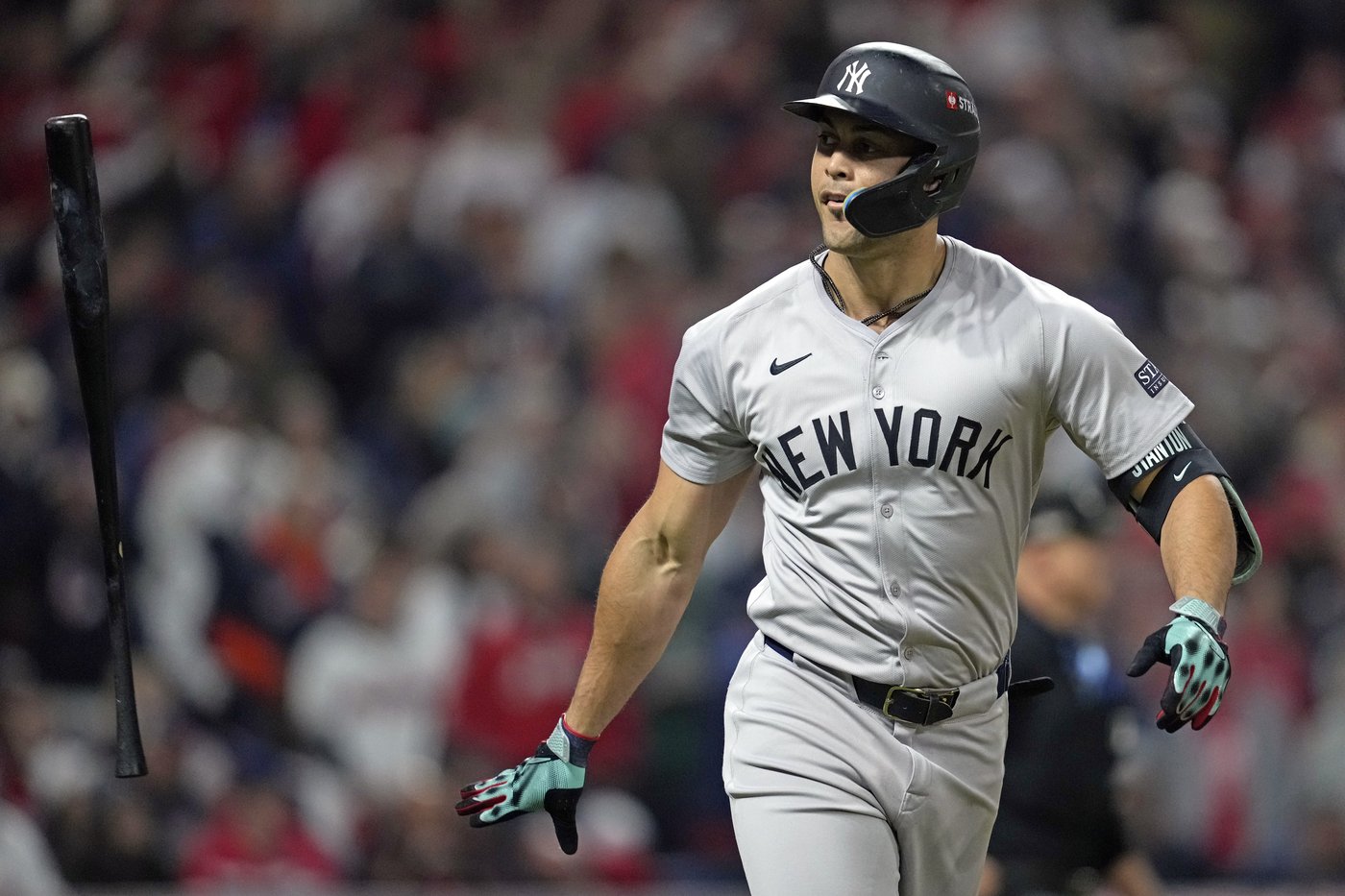 Yankees get to Guardians closer Clase again, score 2 runs in 9th to win 8-6 and take 3-1 ALCS lead | iNFOnews.ca Yankees get to Guardians closer Clase again, score 2 runs in 9th to win 8-6 and take 3-1 ALCS lead | iNFOnews.ca