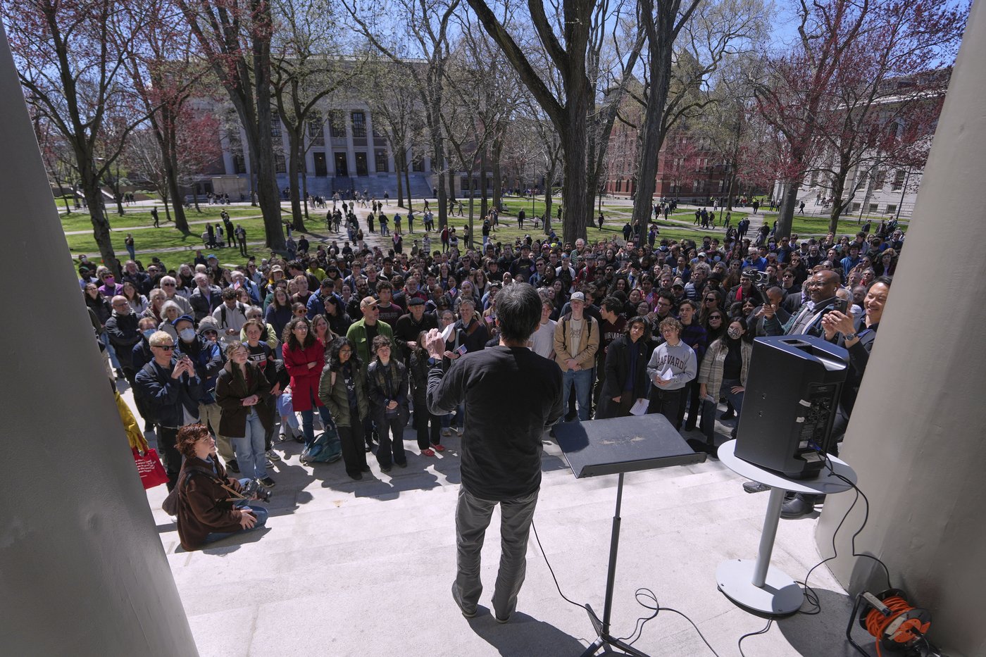 Harvard loses another $450 million in grants in escalating battle with Trump administration | iNFOnews.ca Harvard loses another $450 million in grants in escalating battle with Trump administration | iNFOnews.ca