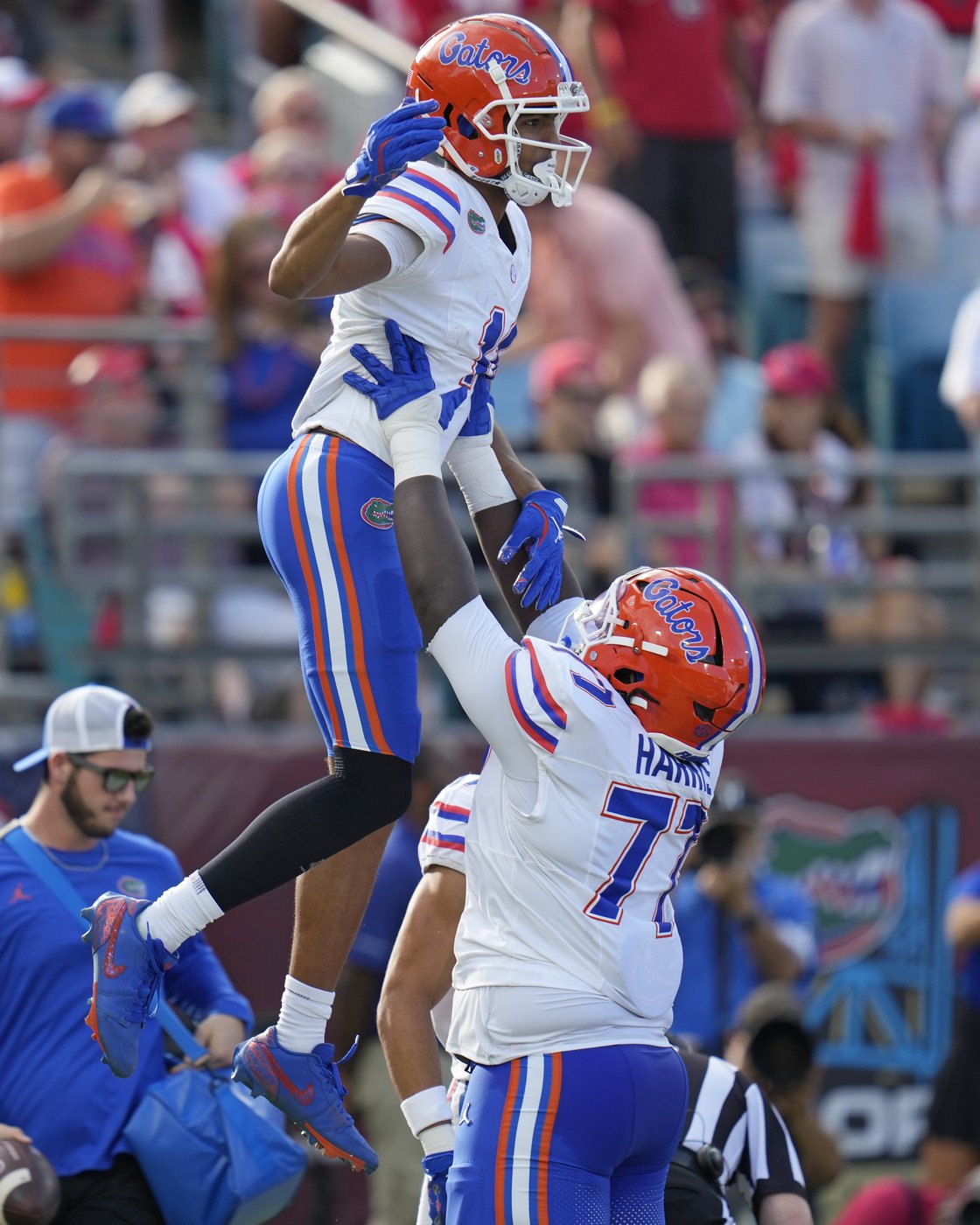 No. 5 Texas back among SEC leaders as Longhorns set to host Florida Gators | iNFOnews.ca