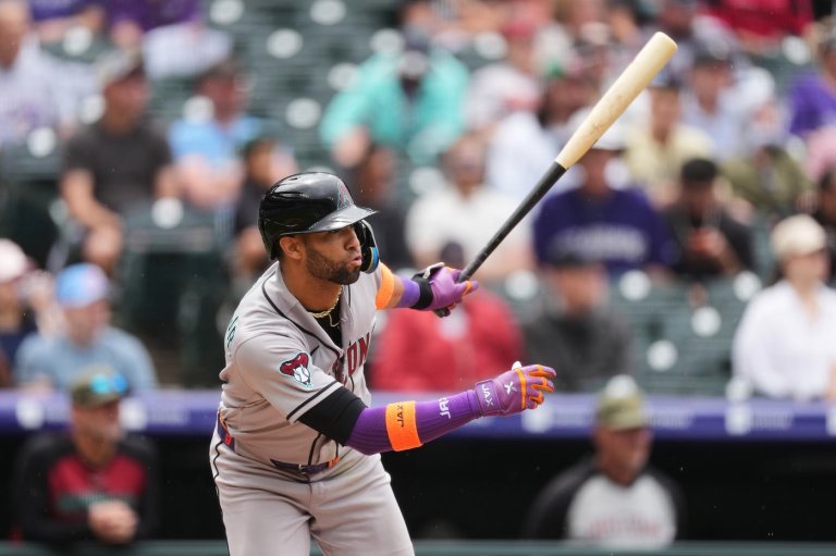 Diamondbacks' Lourdes Gurriel Jr. leaves game vs. Rockies with left hamstring tightness | iNFOnews.ca