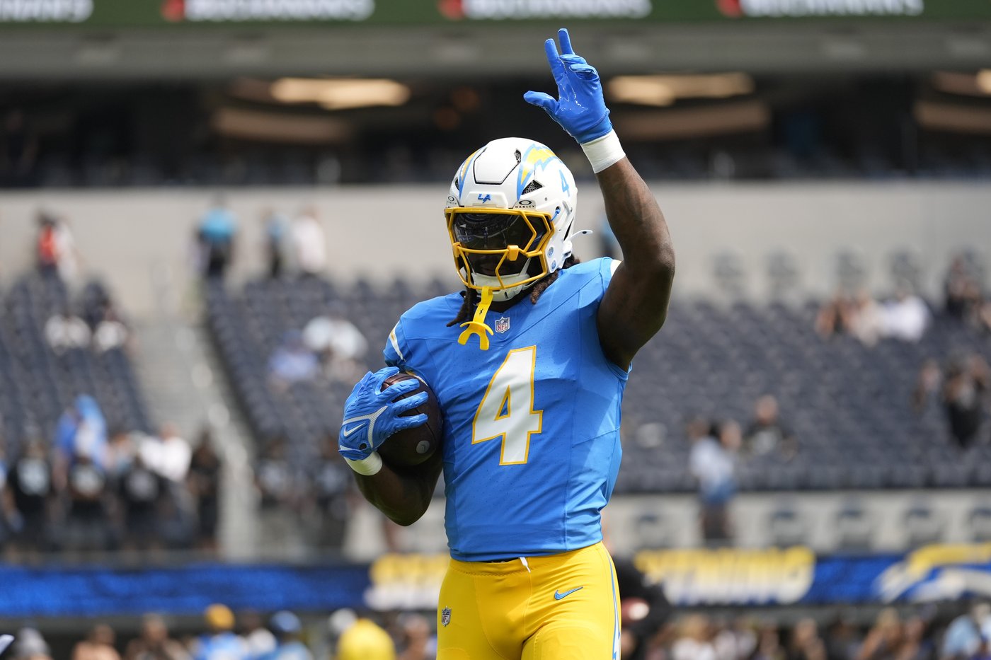 Chargers activate RB Gus Edwards off injured reserve in time for Sunday's game vs. Titans | iNFOnews.ca Chargers activate RB Gus Edwards off injured reserve in time for Sunday's game vs. Titans | iNFOnews.ca