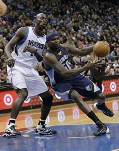 Garnett shows appreciation for Wolves fans by buying 1,000 tickets for next game | iNFOnews.ca