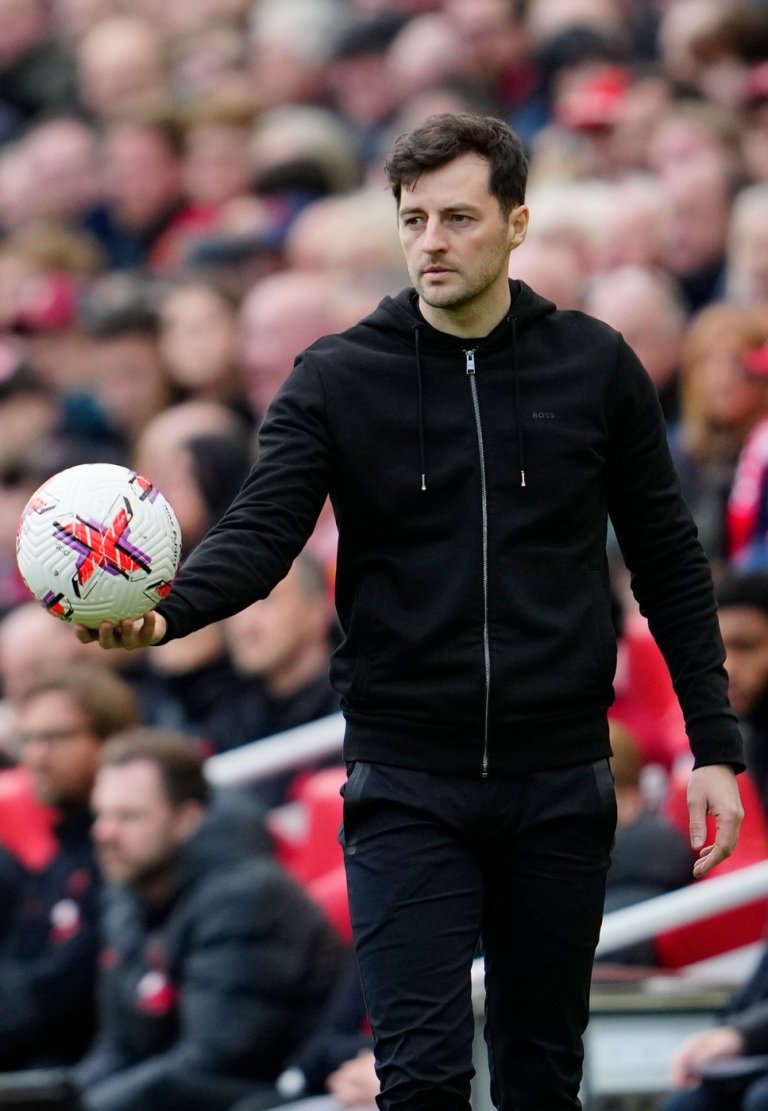 Firing season for British soccer coaches continues at West Brom with Mason ousted | iNFOnews.ca