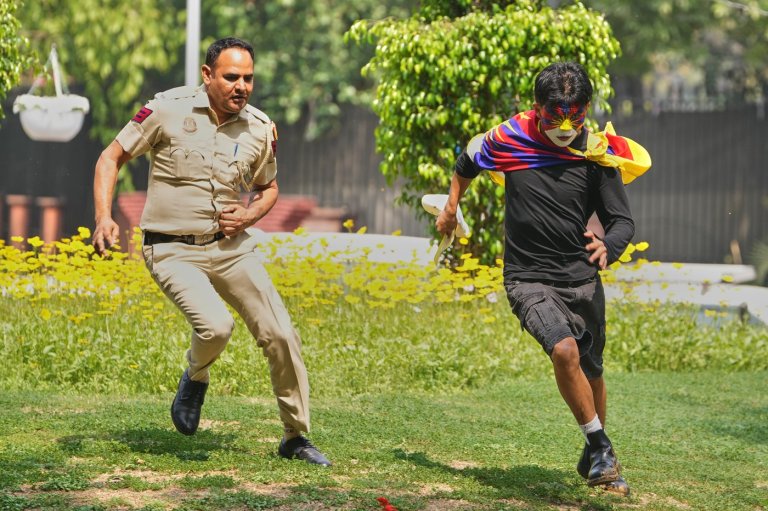 The top photos of the day by AP's photojournalists | iNFOnews.ca