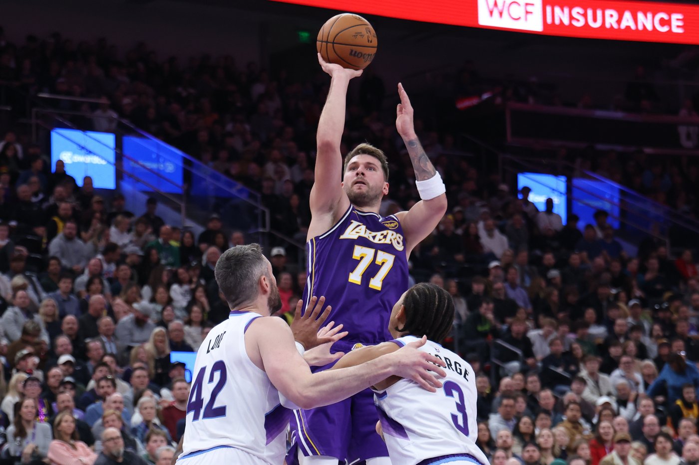 LeBron James cites 'Luka magic' as Doncic has 45-point triple-double | iNFOnews.ca