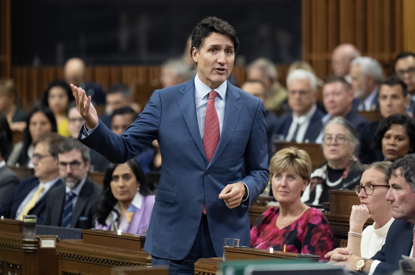Trudeau announces massive drop in immigration targets as Liberals make major pivot | iNFOnews.ca Trudeau announces massive drop in immigration targets as Liberals make major pivot | iNFOnews.ca