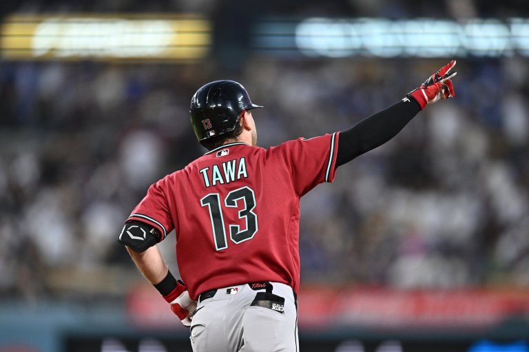 Diamondbacks shake off Ohtani's leadoff homer to rout the Dodgers 9-3 | iNFOnews.ca