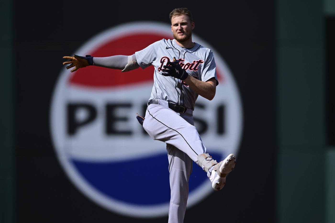 Thomas hits grand slam off Skubal, Guardians down Tigers 7-3 to reach AL Championship Series | iNFOnews.ca Thomas hits grand slam off Skubal, Guardians down Tigers 7-3 to reach AL Championship Series | iNFOnews.ca