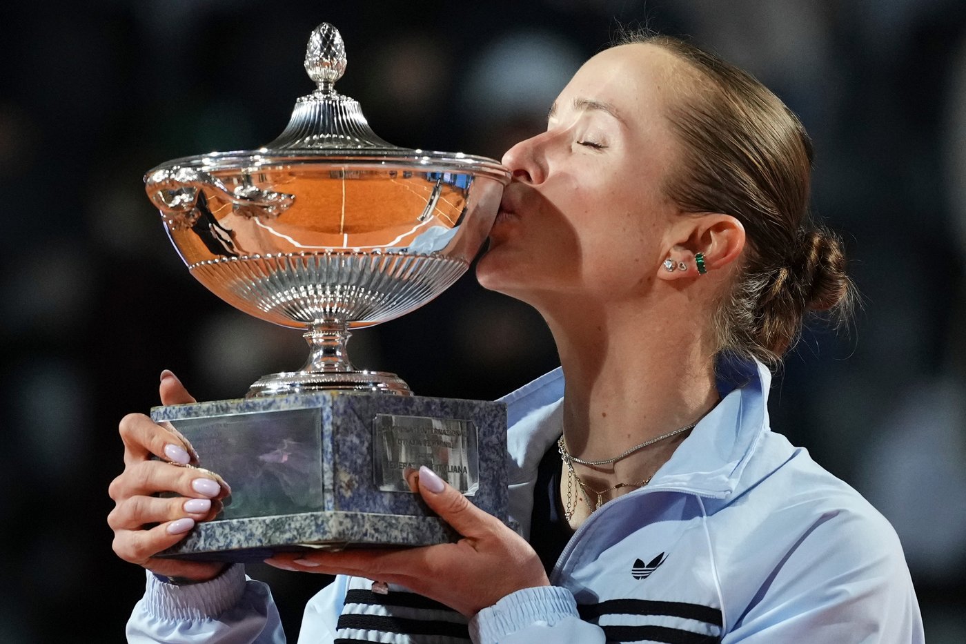 Svitolina beats Gauff to win Italian Open and Sinner reaches men's final | iNFOnews.ca Svitolina beats Gauff to win Italian Open and Sinner reaches men's final | iNFOnews.ca