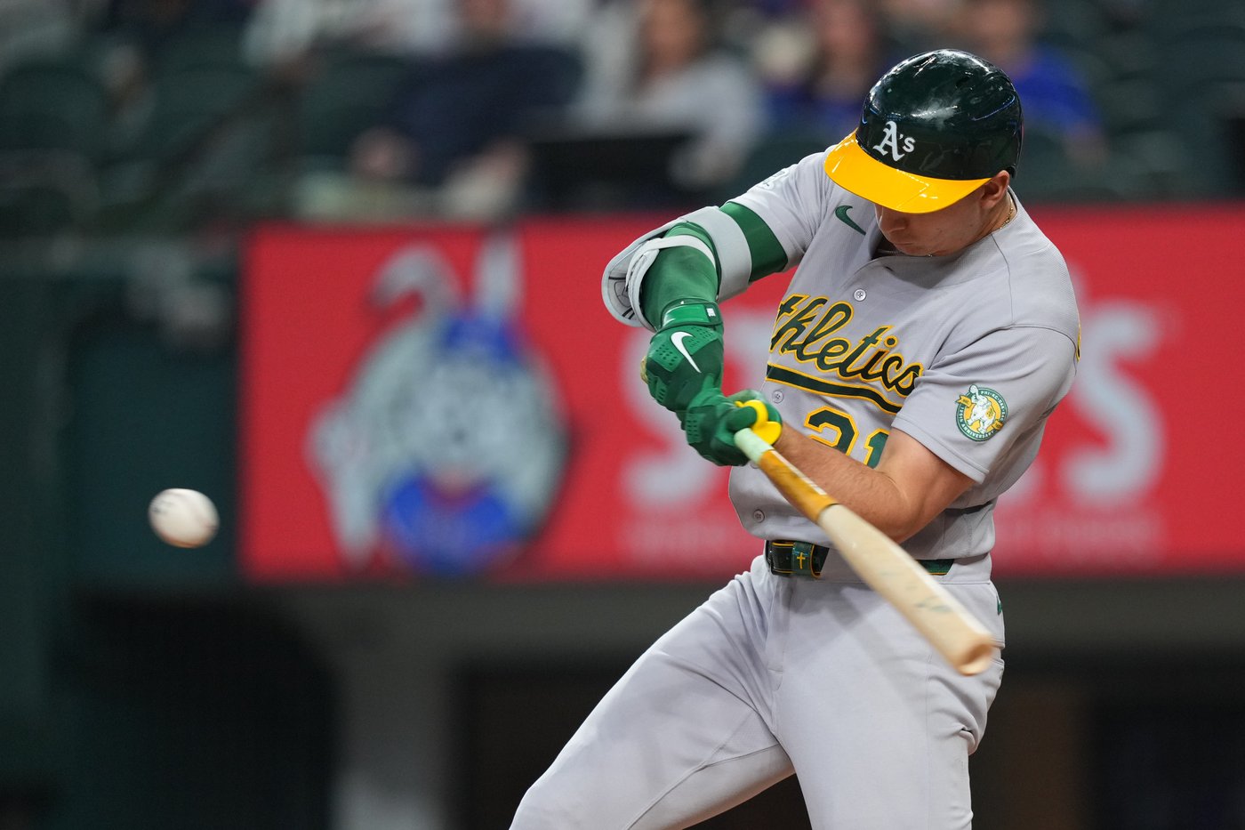 Athletics hit 3 solo homers on 7 pitches off Rangers' Eovaldi in 1st inning en route to 8-1 victory | iNFOnews.ca