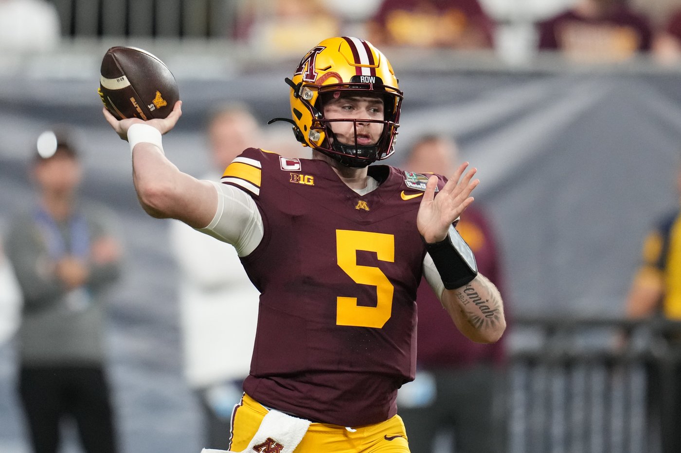 Minnesota brings ample experience back for Fleck's 10th season, with QB Lindsey leading the offense | iNFOnews.ca Minnesota brings ample experience back for Fleck's 10th season, with QB Lindsey leading the offense | iNFOnews.ca