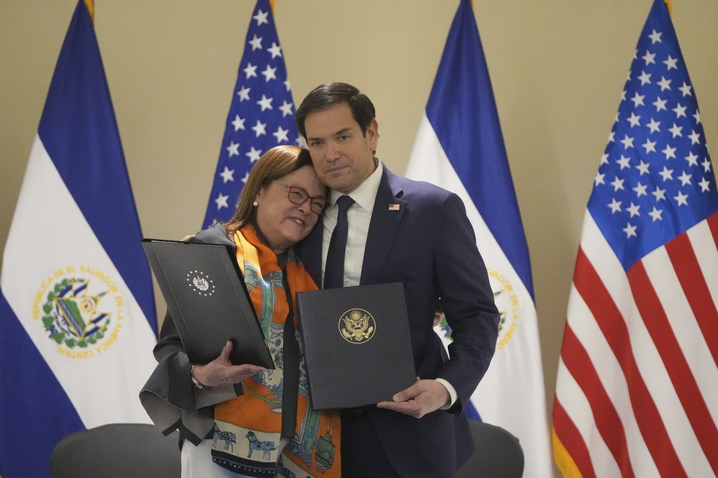PHOTO COLLECTION: Marco Rubio in Latin America | iNFOnews.ca