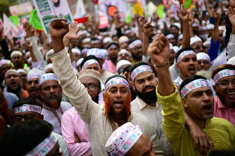 Islamists in Bangladesh demand a referendum on the national charter ahead of a general election | iNFOnews.ca