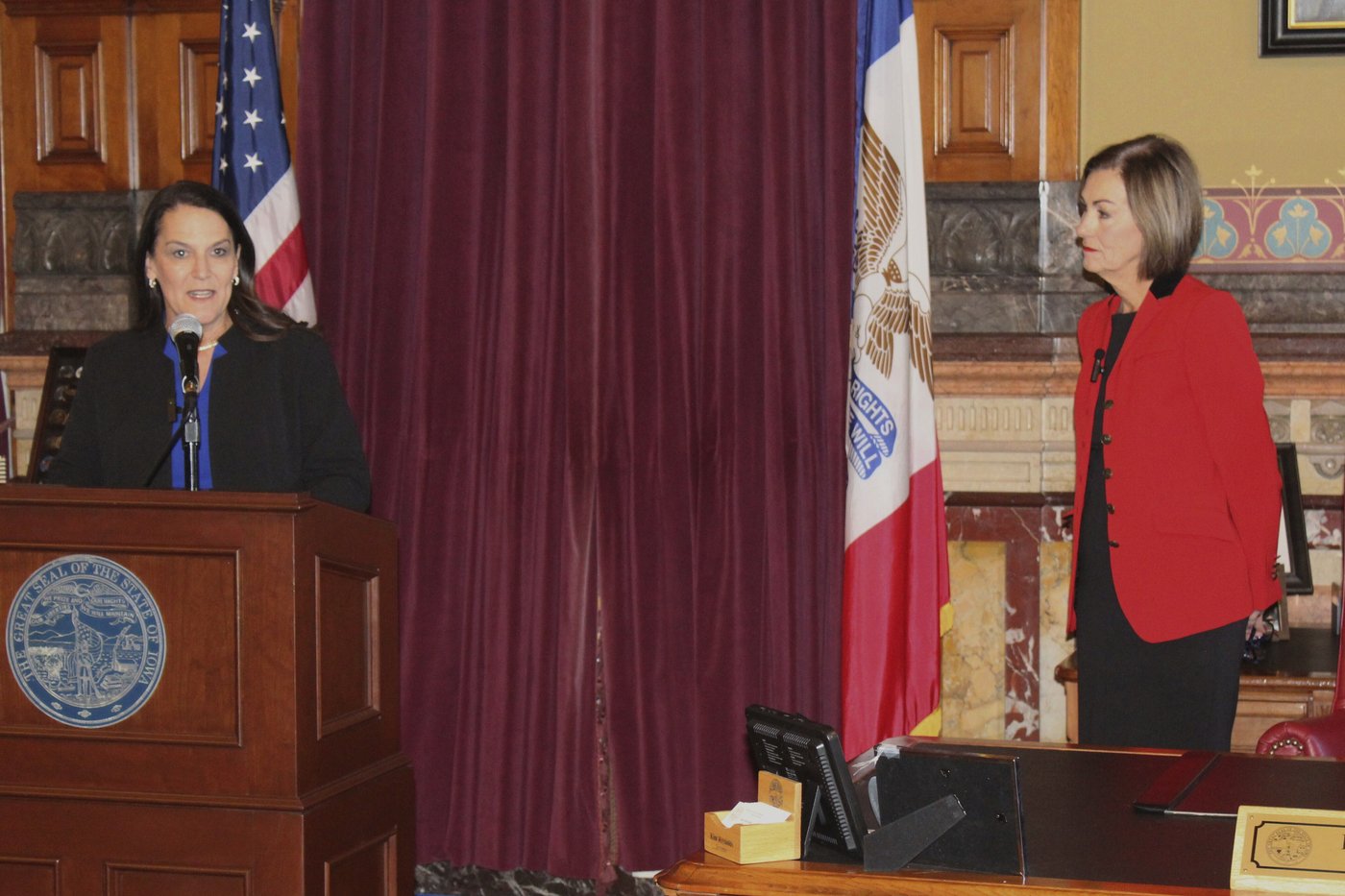 Iowa Gov. Kim Reynolds appoints state Sen. Chris Cournoyer as her new lieutenant governor | iNFOnews.ca