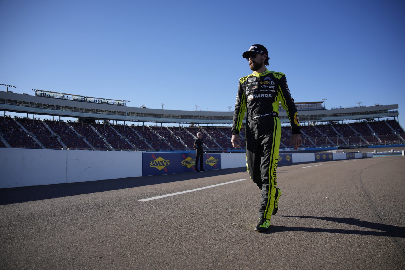 Truex wins pole for final NASCAR full-time race as Logano highest qualifying title contender | iNFOnews.ca