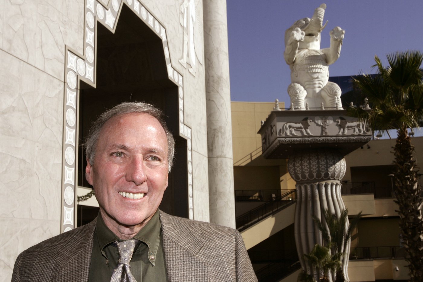 Joseph Wambaugh, LA cop who wrote 'The Onion Field' and other bestsellers, dies at 88 | iNFOnews.ca Joseph Wambaugh, LA cop who wrote 'The Onion Field' and other bestsellers, dies at 88 | iNFOnews.ca