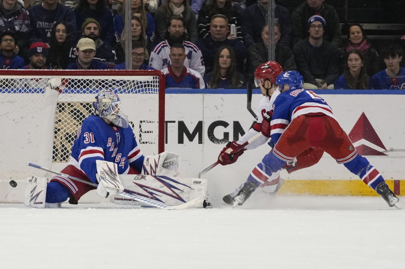 Pyotr Kochetkov assists on 2 goals, stops 22 shots to lead the Hurricanes to a 3-1 win over Rangers | iNFOnews.ca Pyotr Kochetkov assists on 2 goals, stops 22 shots to lead the Hurricanes to a 3-1 win over Rangers | iNFOnews.ca