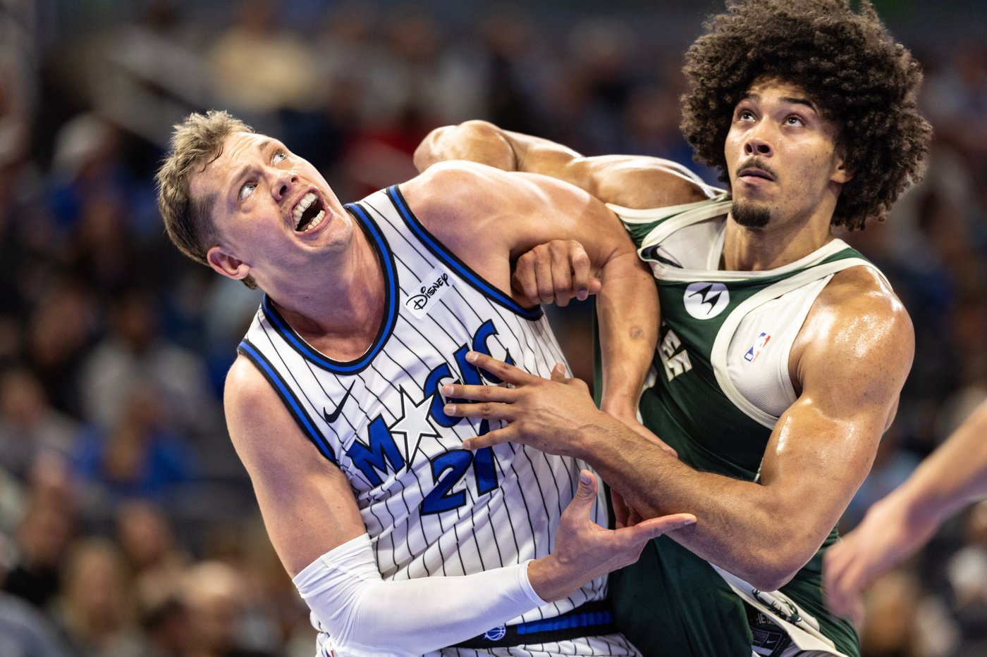 Thomas and Porter power the Bucks to a 116-108 win over the Magic | iNFOnews.ca
