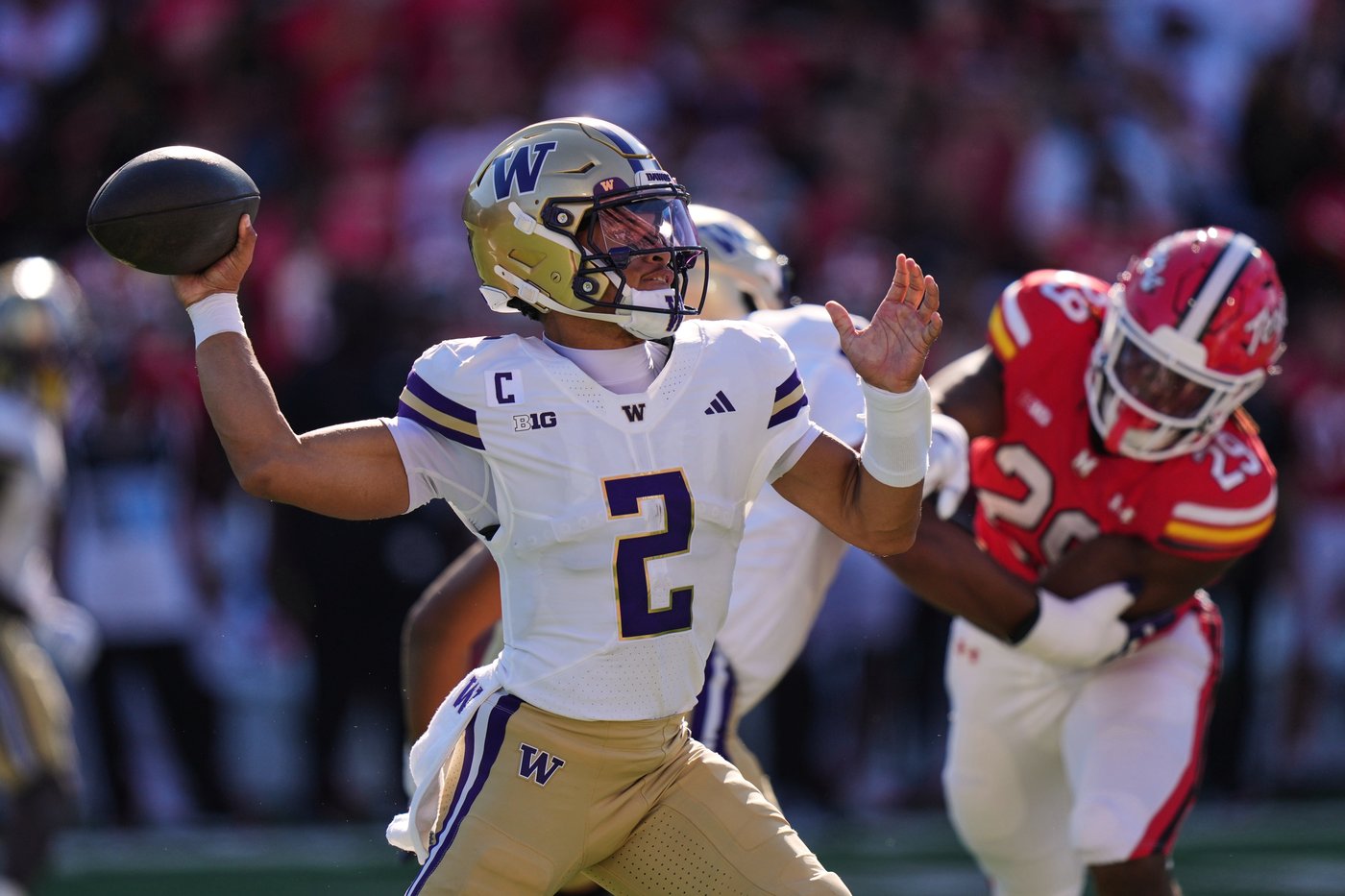 Washington storms back from a 20-point deficit, hands Maryland first loss, 24-20 | iNFOnews.ca