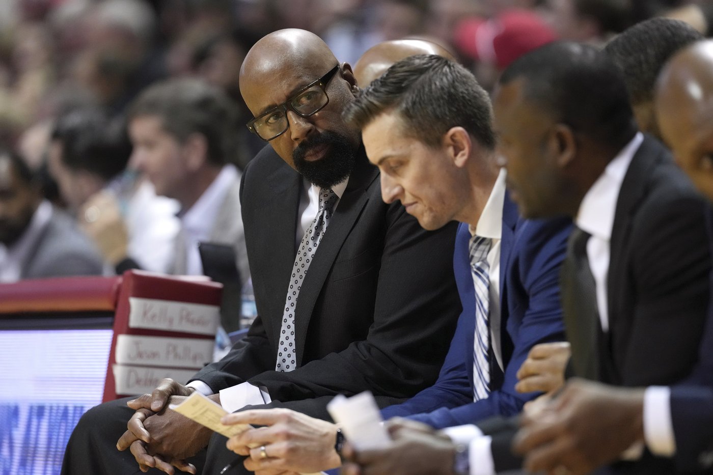 Indiana fans give Mike Woodson, Dusty May warm welcomes as Hoosiers embark on coaching search | iNFOnews.ca Indiana fans give Mike Woodson, Dusty May warm welcomes as Hoosiers embark on coaching search | iNFOnews.ca