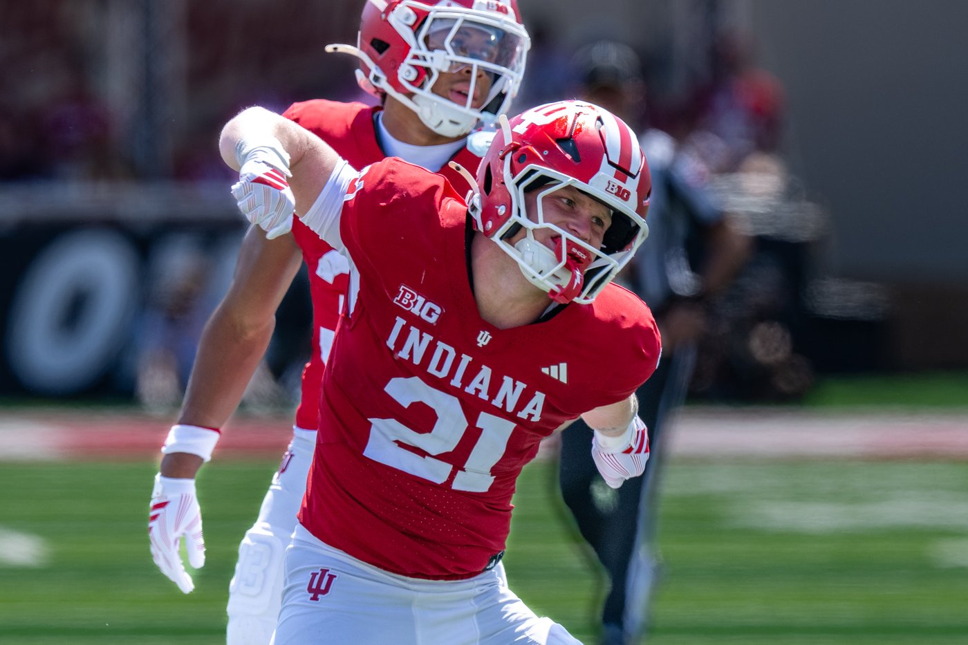Josh Hoover throws 4 TD passes as No. 6 Indiana opens title defense with a 52-16 rout of North Texas | iNFOnews.ca