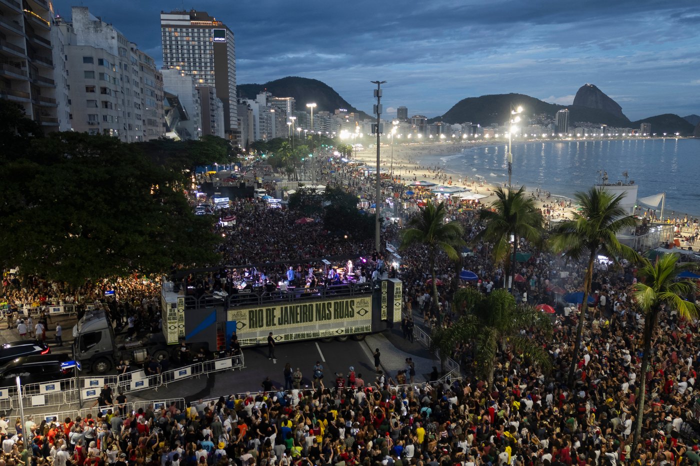 Brazilians protest a bill that would reduce former president Bolsonaro’s time in jail | iNFOnews.ca Brazilians protest a bill that would reduce former president Bolsonaro’s time in jail | iNFOnews.ca