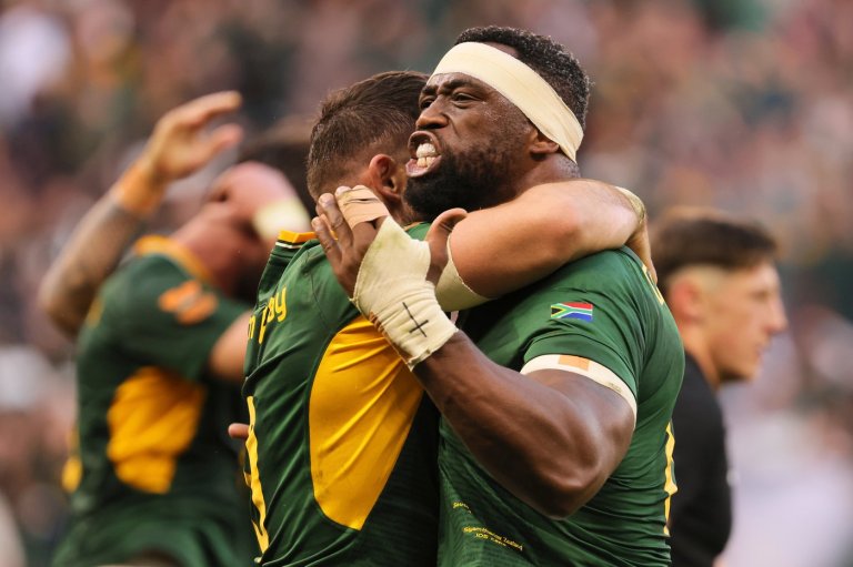 South Africa stuns New Zealand 33-26 in Cape Town to hand All Blacks first loss of 2026 | iNFOnews.ca