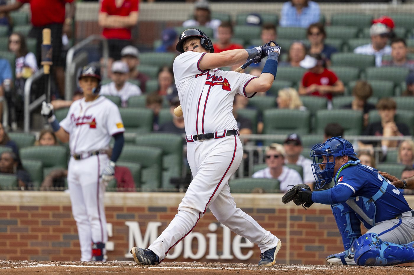 Braves fall to Royals 4-2, will play doubleheader against Mets to determine whether in playoffs | iNFOnews.ca