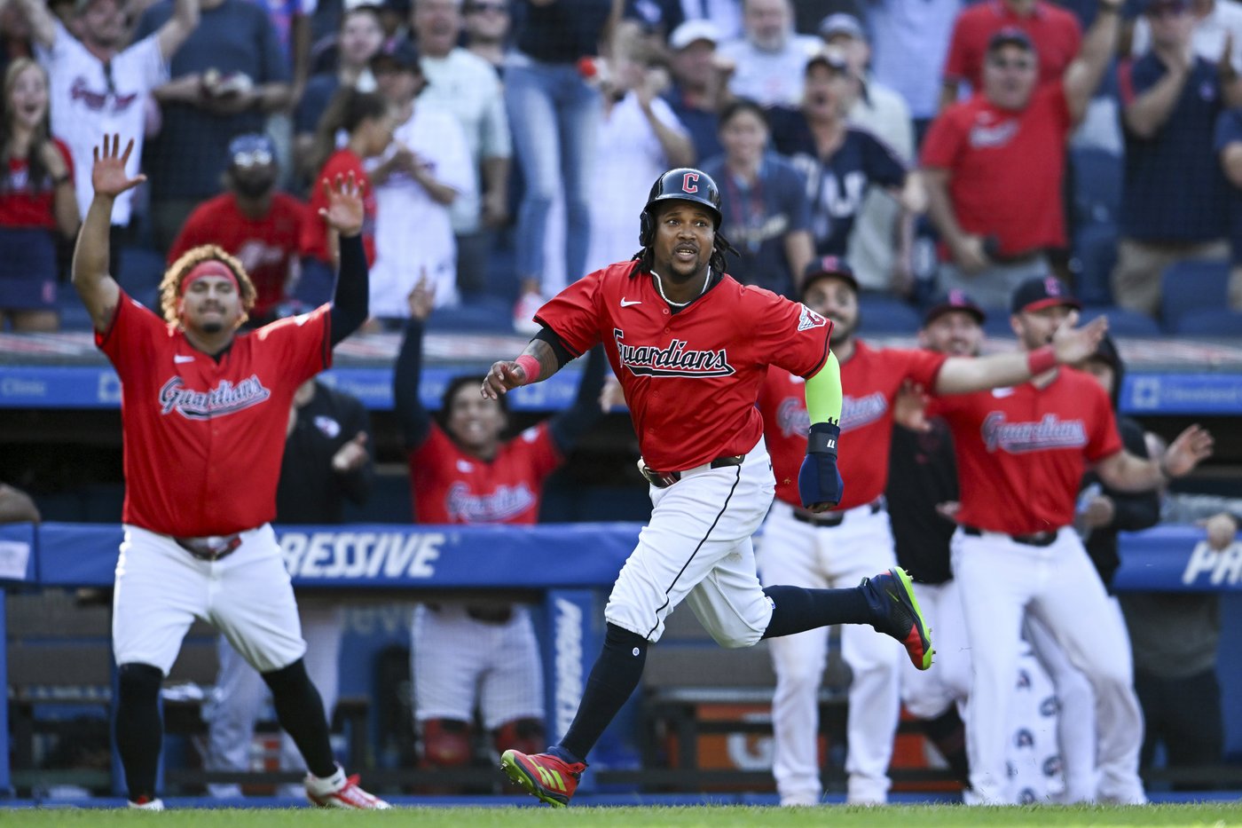 Guardians clinch AL playoff berth with walk-off, 3-2 win in 10 innings over Twins | iNFOnews.ca