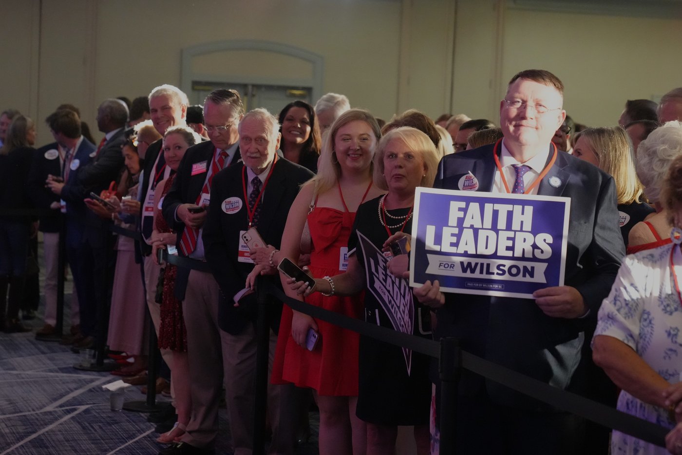 New York leads four-state primary elections, in photos | iNFOnews.ca