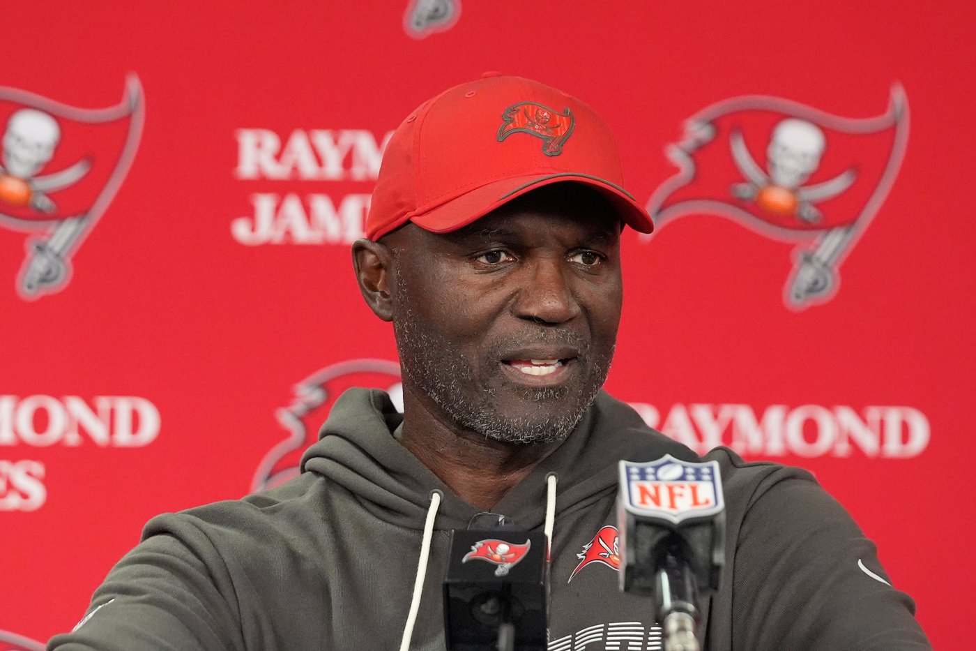 Baker Mayfield might not be able to save the Buccaneers' season | iNFOnews.ca Baker Mayfield might not be able to save the Buccaneers' season | iNFOnews.ca
