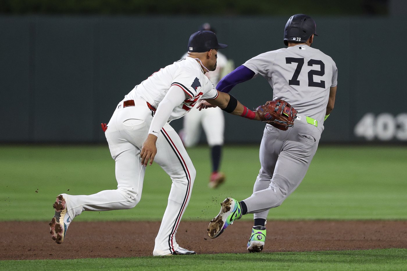 Woods Richardson fans 11 in Twins' 7-0 win, dropping Yankees 5 games behind Blue Jays | iNFOnews.ca
