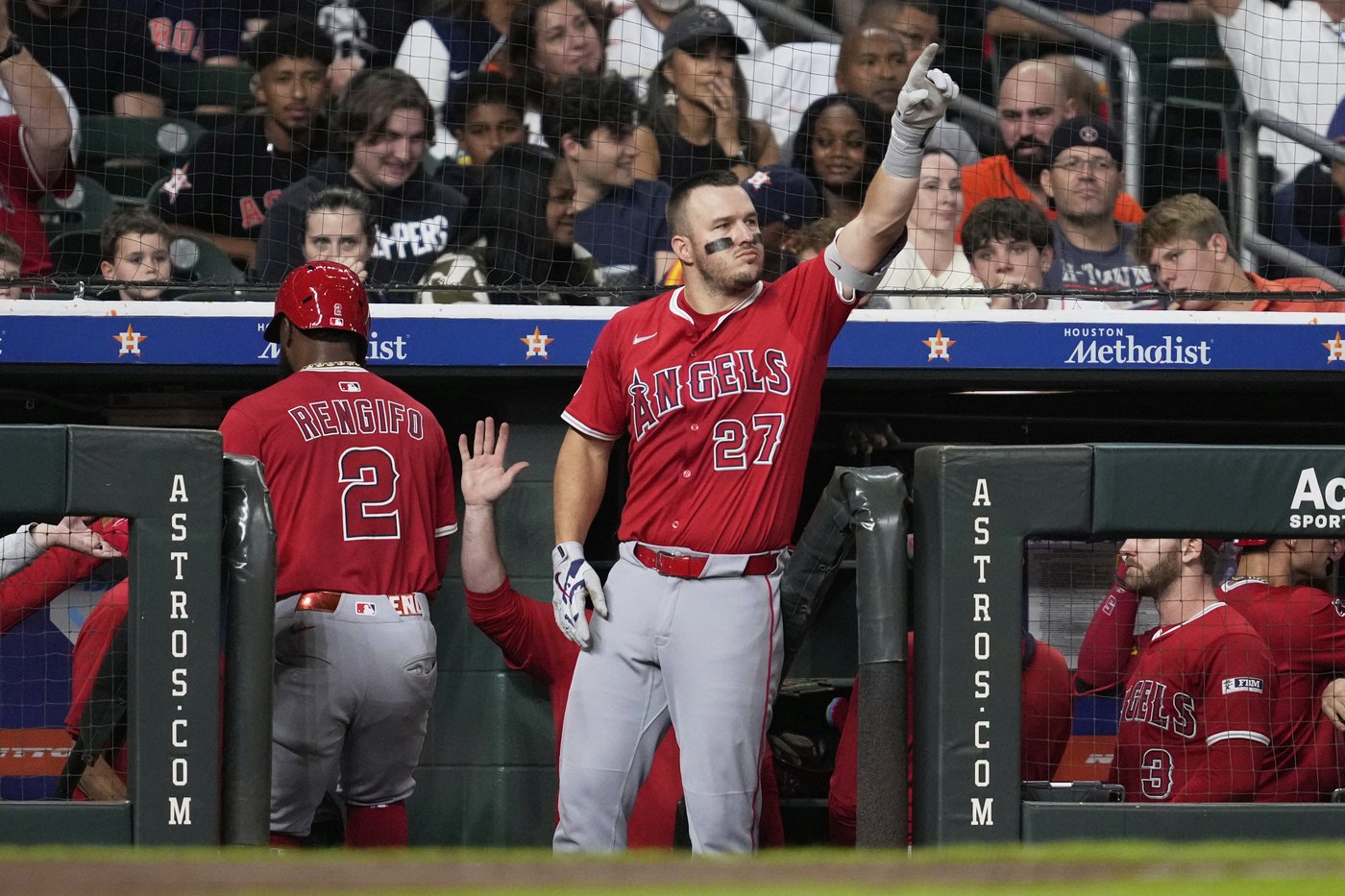 Peraza's clutch 2-run hit in the ninth lifts Angels over Astros 4-1 | iNFOnews.ca Peraza's clutch 2-run hit in the ninth lifts Angels over Astros 4-1 | iNFOnews.ca
