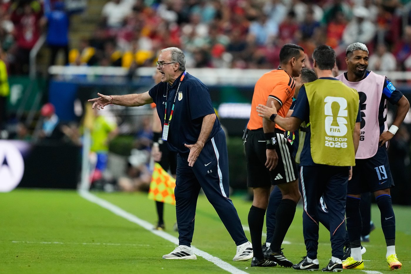 Bielsa takes responsibility for Uruguay's debacle, says he left nothing good for Uruguayan soccer | iNFOnews.ca Bielsa takes responsibility for Uruguay's debacle, says he left nothing good for Uruguayan soccer | iNFOnews.ca