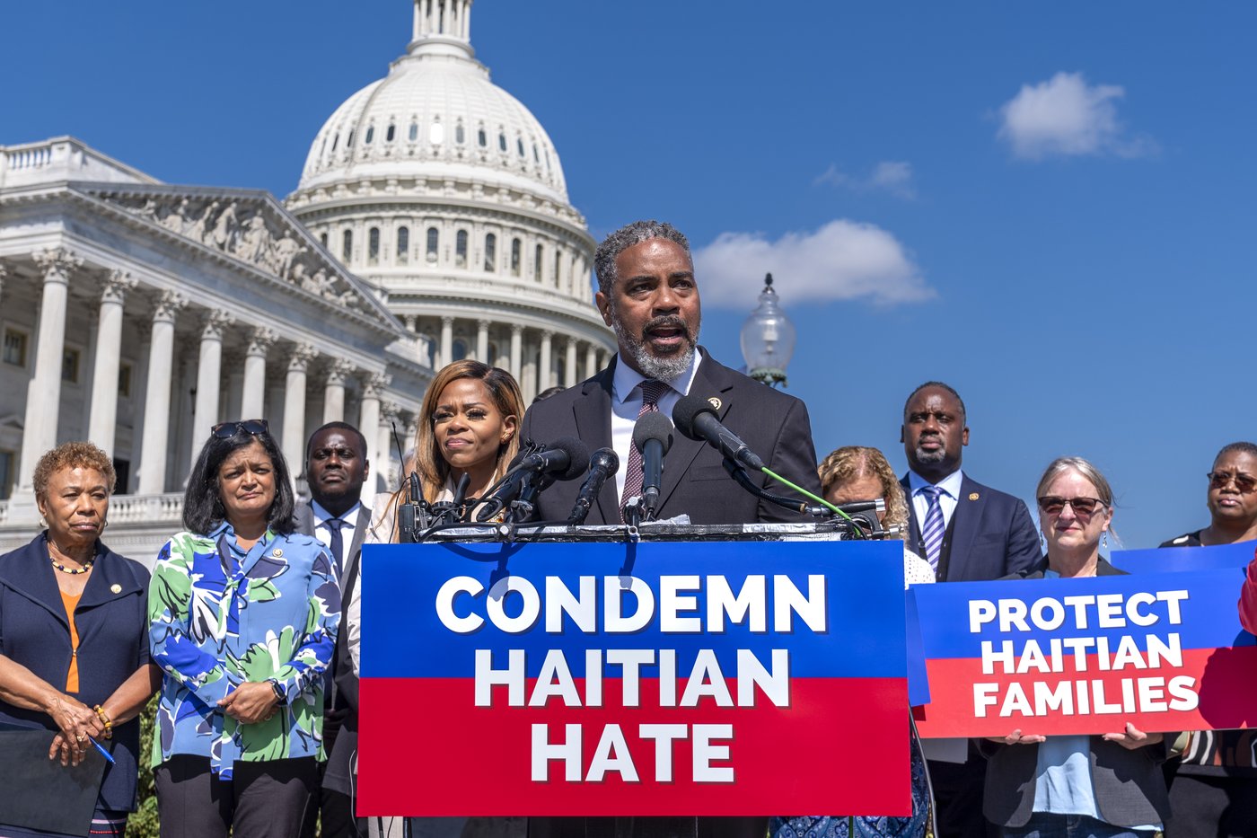 Democrats try to censure Rep. Clay Higgins for slandering Haitians in social media post | iNFOnews.ca