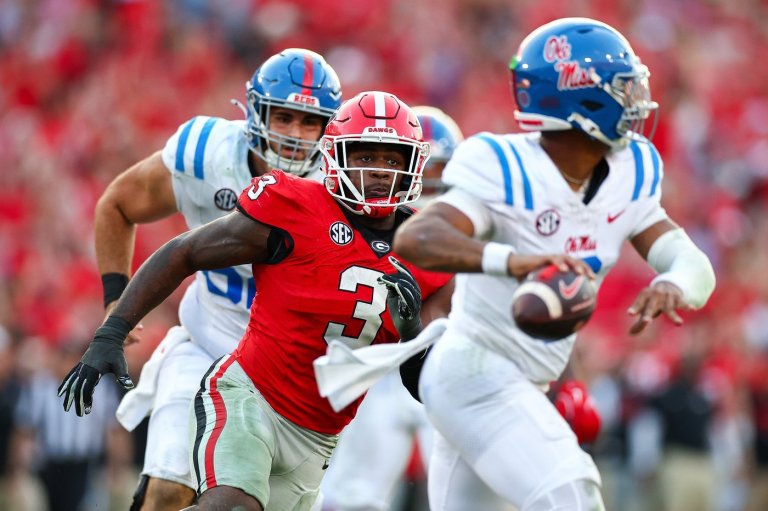 Ole Miss bracing for a better Tulane team in College Football Playoff opener | iNFOnews.ca