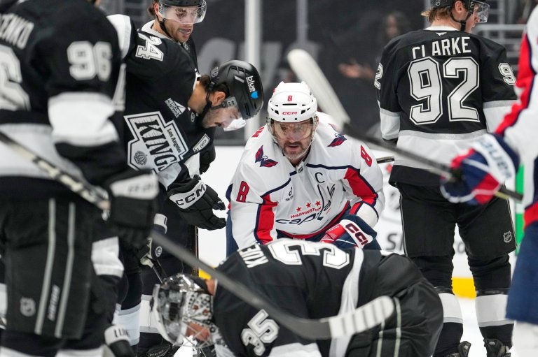 Beauvillier's tiebreaking goal sends Capitals past Kings 3-1, into 1st place with 5th straight win | iNFOnews.ca