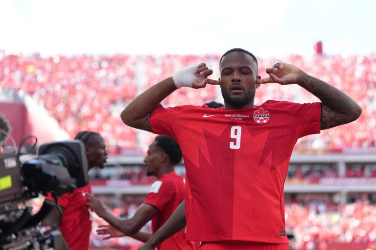 Larin scores in 78th minute to rally Canada to 1-1 draw with Bosnia-Herzegovina in World Cup opener | iNFOnews.ca