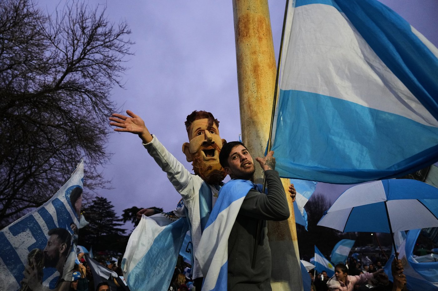 Milei empowers Argentina to bar or deport foreigners over hateful remarks about the country | iNFOnews.ca Milei empowers Argentina to bar or deport foreigners over hateful remarks about the country | iNFOnews.ca