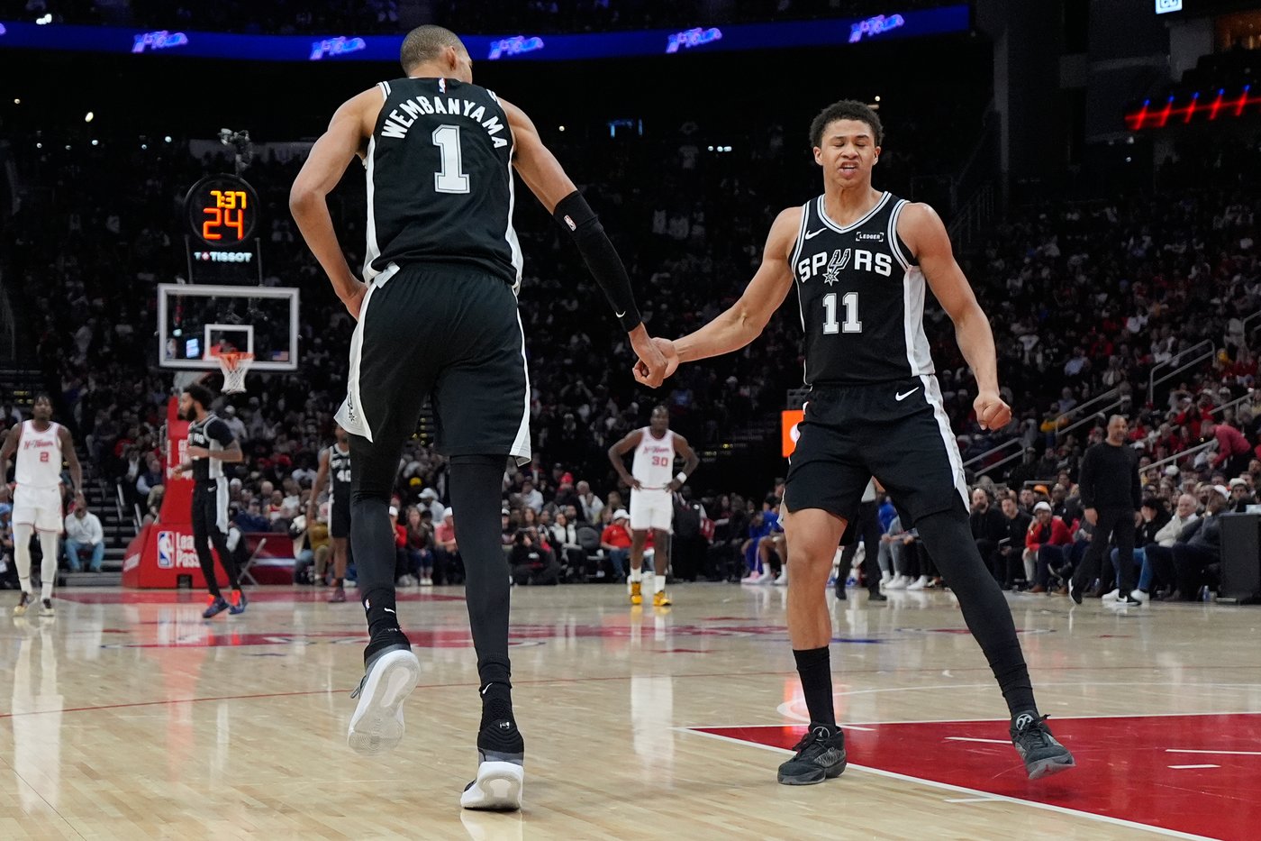 As the trade deadline nears, a history-based look at how this NBA season may end | iNFOnews.ca As the trade deadline nears, a history-based look at how this NBA season may end | iNFOnews.ca