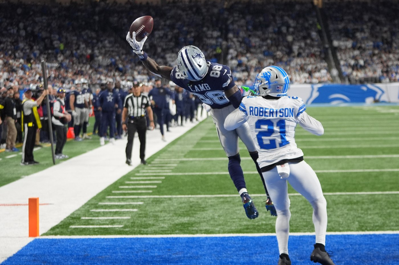 Cowboys' CeeDee Lamb set to return 10 days after concussion without missing a game | iNFOnews.ca Cowboys' CeeDee Lamb set to return 10 days after concussion without missing a game | iNFOnews.ca