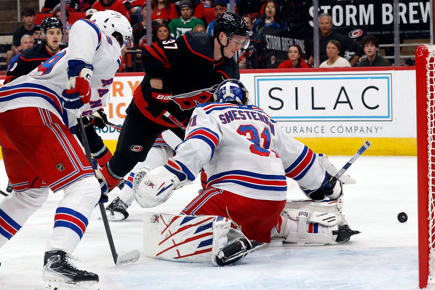 Panarin and Shesterkin carry Rangers to 4-2 win over Hurricanes | iNFOnews.ca